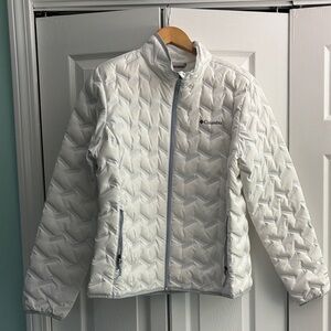 Columbia White Quilted Jacket